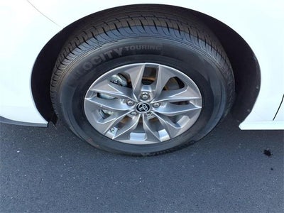 2023 Toyota Sienna LE 8 Passenger