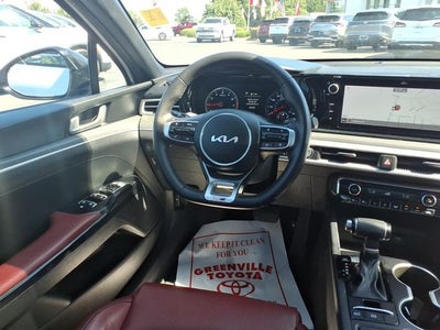2022 Kia K5 GT-Line
