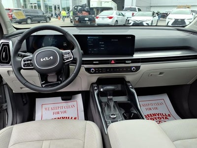 2025 Kia Sorento S