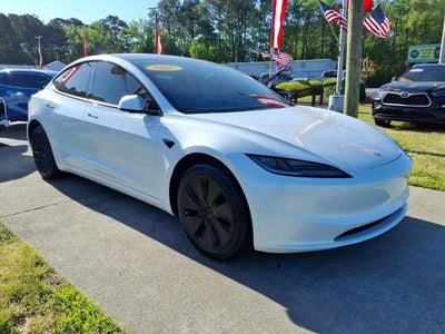 2025 Tesla Model 3 Base