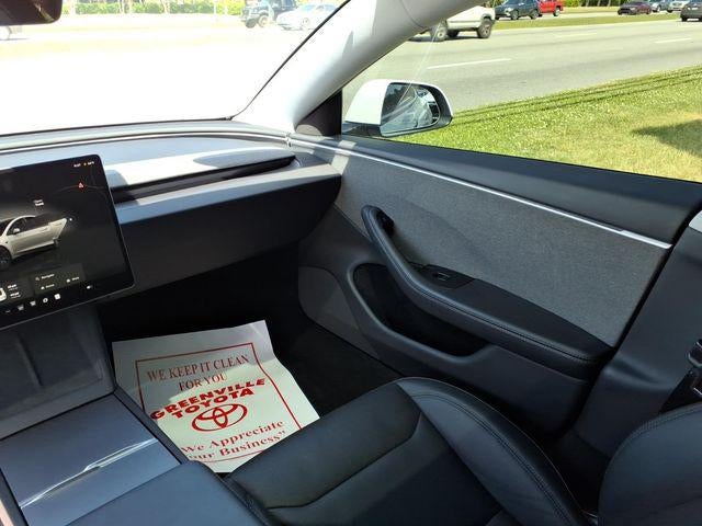 2025 Tesla Model 3 Base