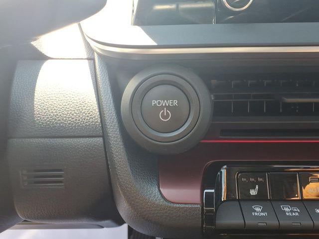 2025 Toyota Prius XSE - Photo 39