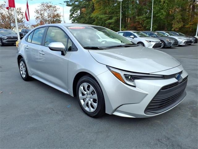 2025 Toyota Corolla Hybrid LE