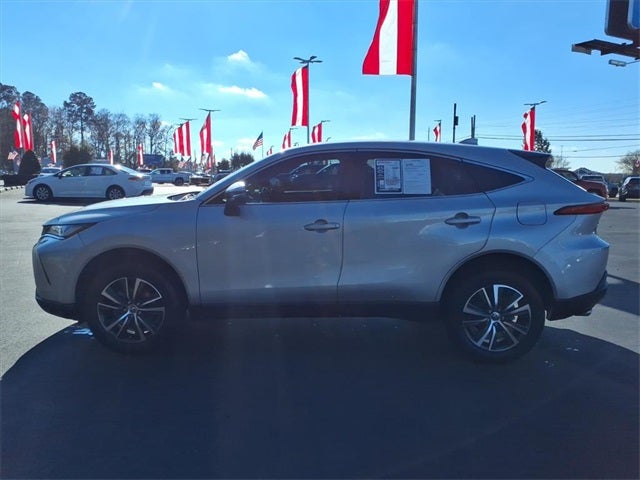 2023 Toyota Venza LE