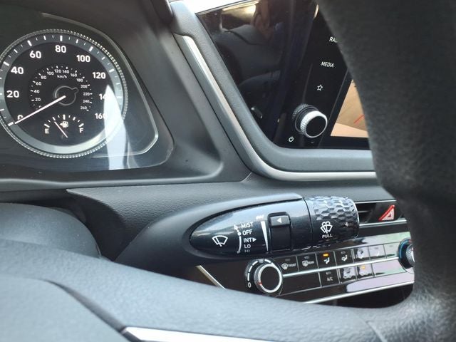 2023 Hyundai Sonata SE