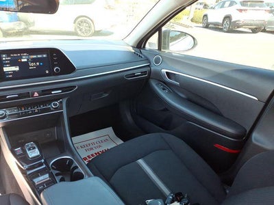 2023 Hyundai Sonata SE