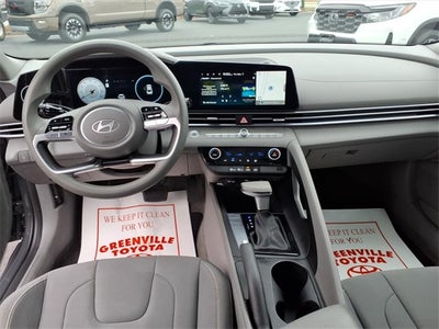 2024 Hyundai Elantra SEL