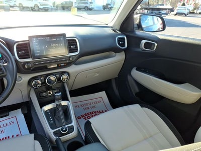 2024 Hyundai Venue SEL