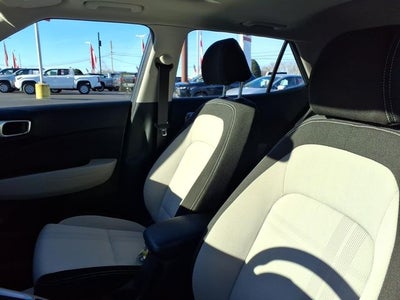 2024 Hyundai Venue SEL