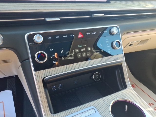 2025 Genesis GV80 2.5T Advanced