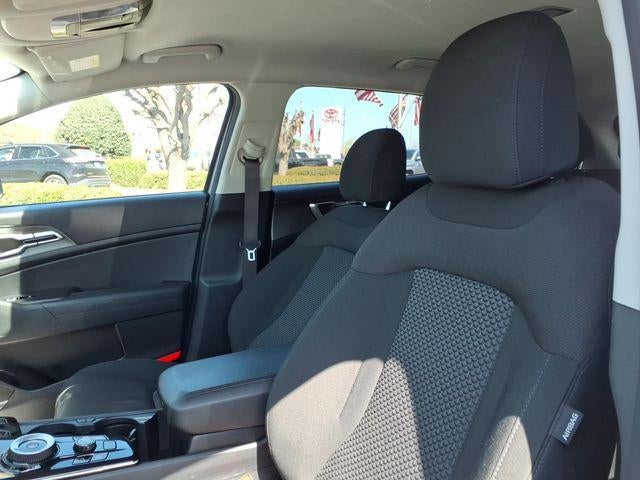 2024 Kia Sportage Hybrid LX