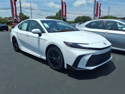 2026 Toyota Camry SE