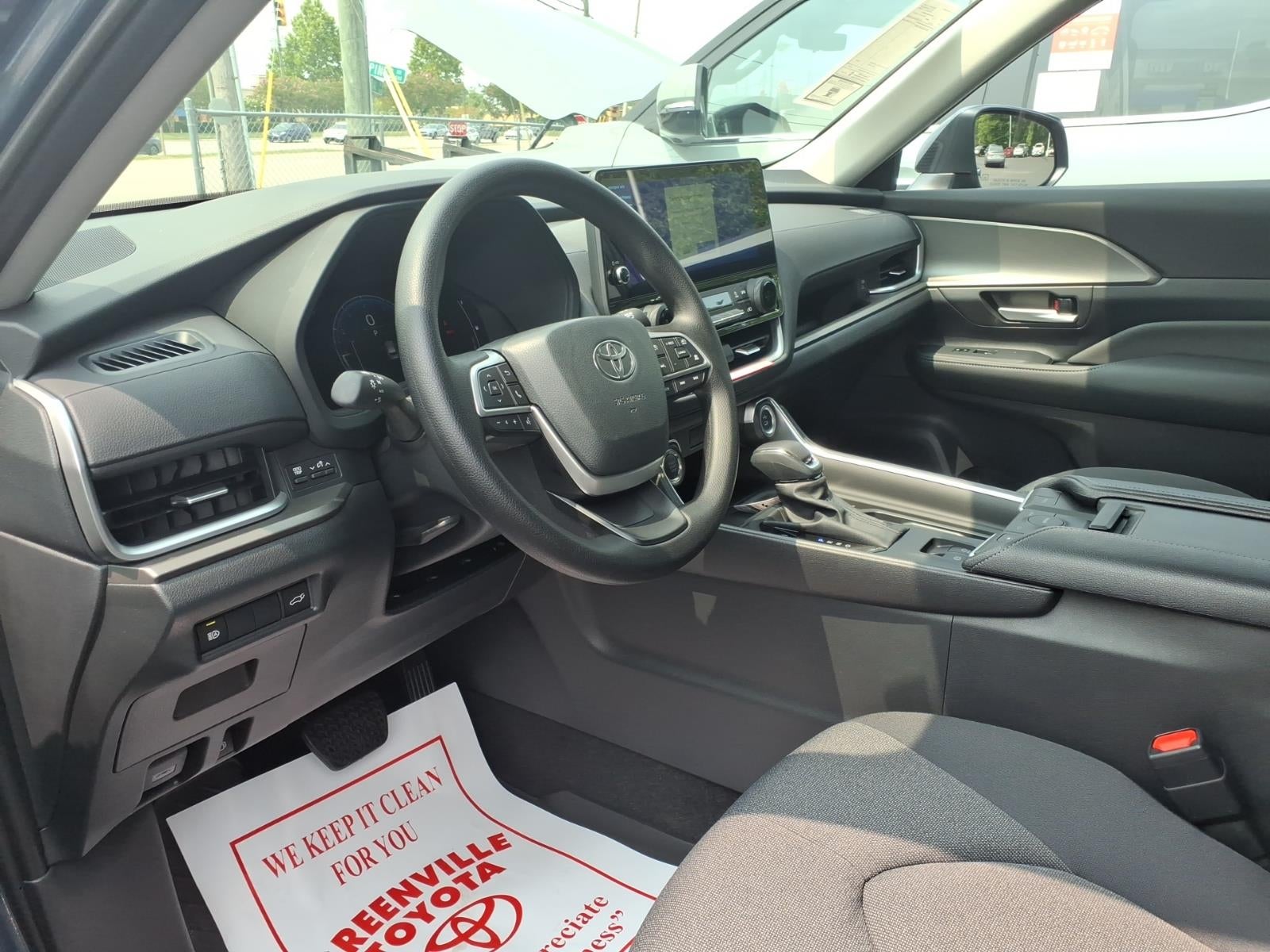 2026 Toyota Grand Highlander LE