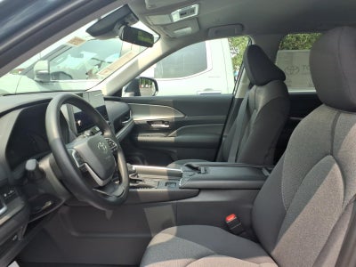 2026 Toyota Grand Highlander LE