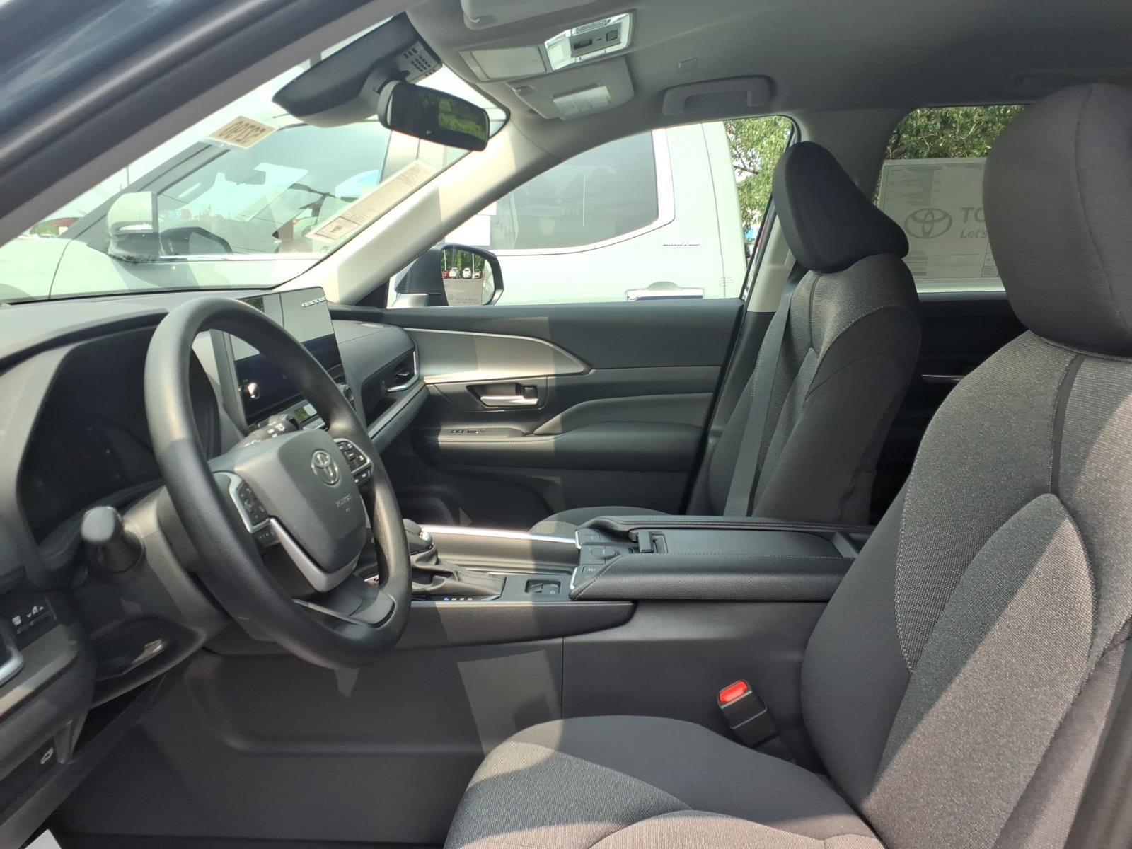 2026 Toyota Grand Highlander LE