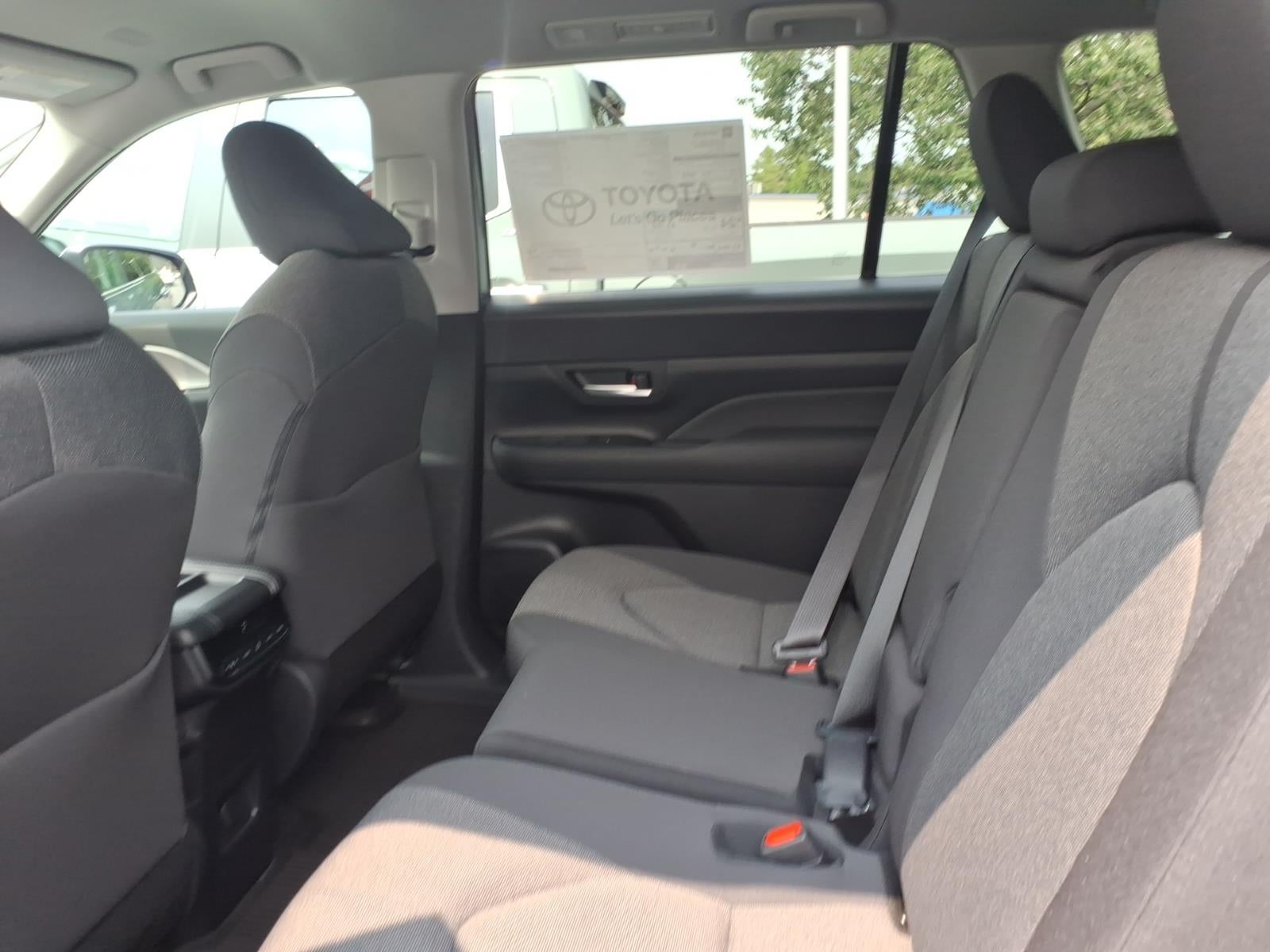 2026 Toyota Grand Highlander LE
