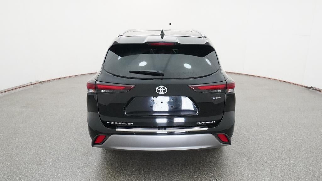 2026 Toyota Highlander Hybrid Hybrid Platinum