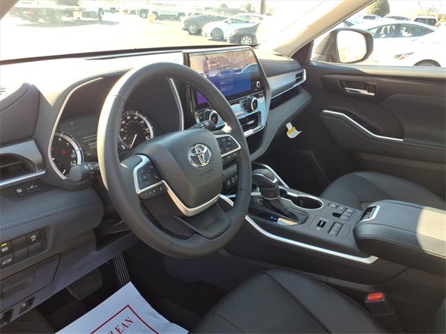 2026 Toyota Highlander XLE
