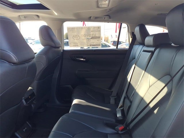 2026 Toyota Highlander XLE