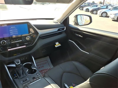 2026 Toyota Highlander XLE