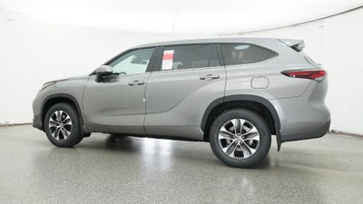 2026 Toyota Highlander XLE