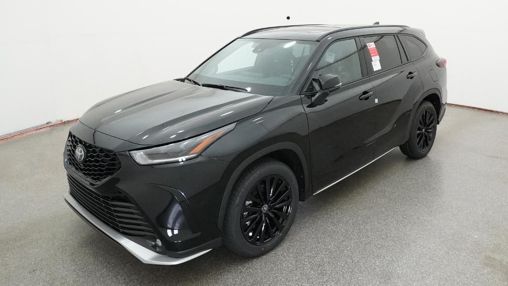 2026 Toyota Highlander XSE