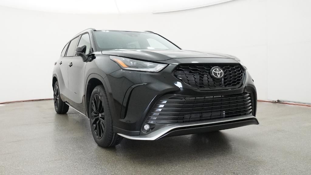 2026 Toyota Highlander XSE