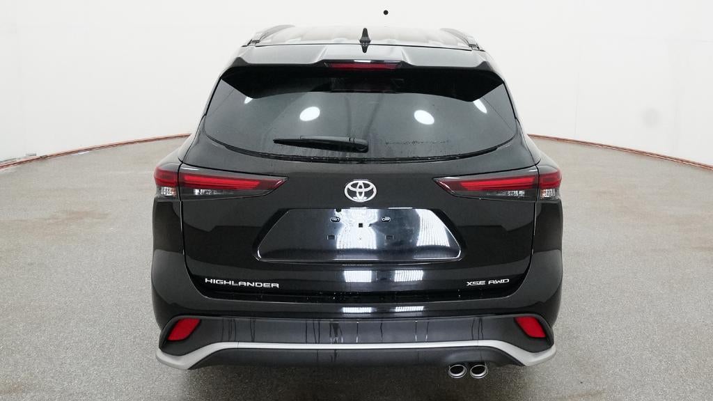 2026 Toyota Highlander XSE