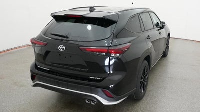2026 Toyota Highlander XSE