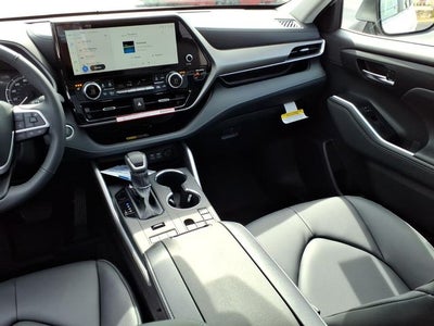 2026 Toyota Highlander XLE