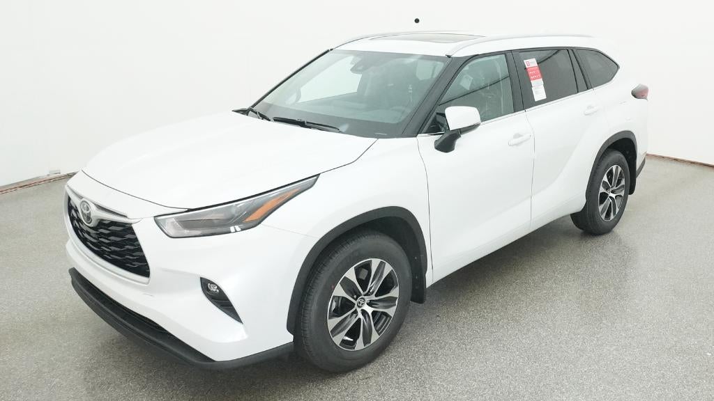 2026 Toyota Highlander XLE