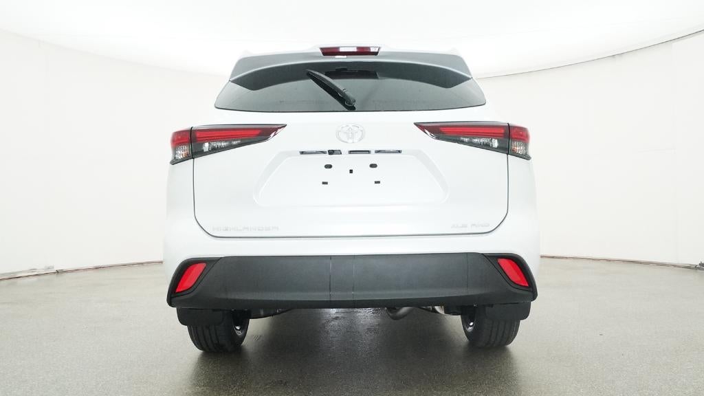2026 Toyota Highlander XLE