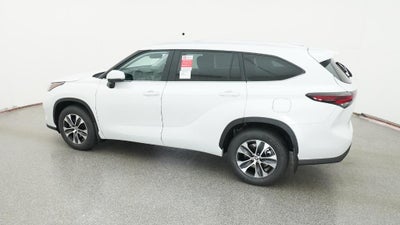 2026 Toyota Highlander XLE
