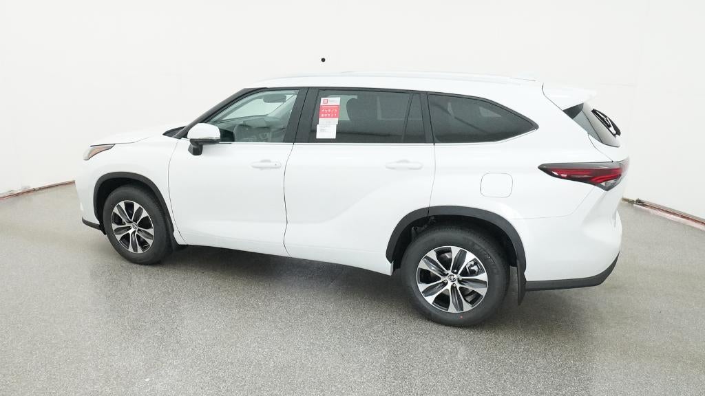 2026 Toyota Highlander XLE