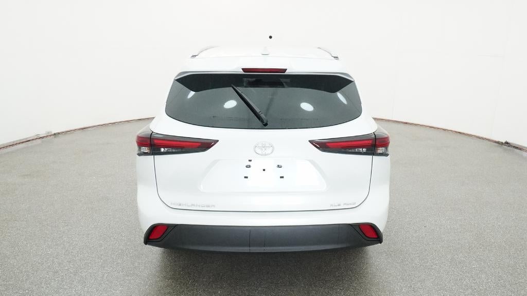 2026 Toyota Highlander XLE