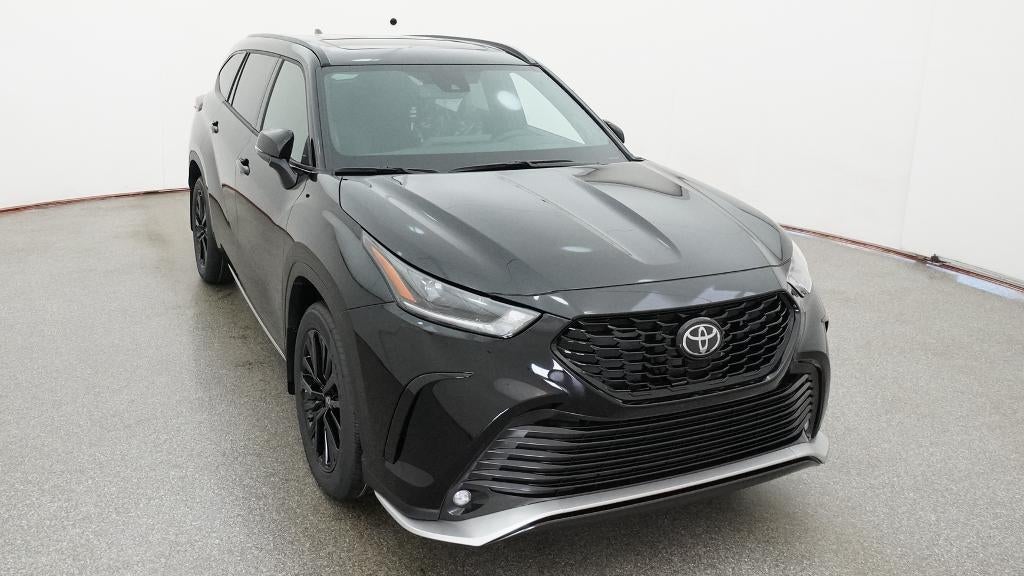 2026 Toyota Highlander XSE