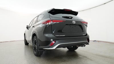 2026 Toyota Highlander XSE