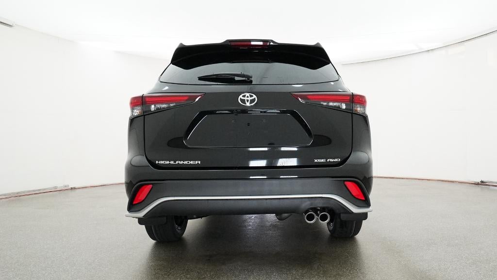 2026 Toyota Highlander XSE