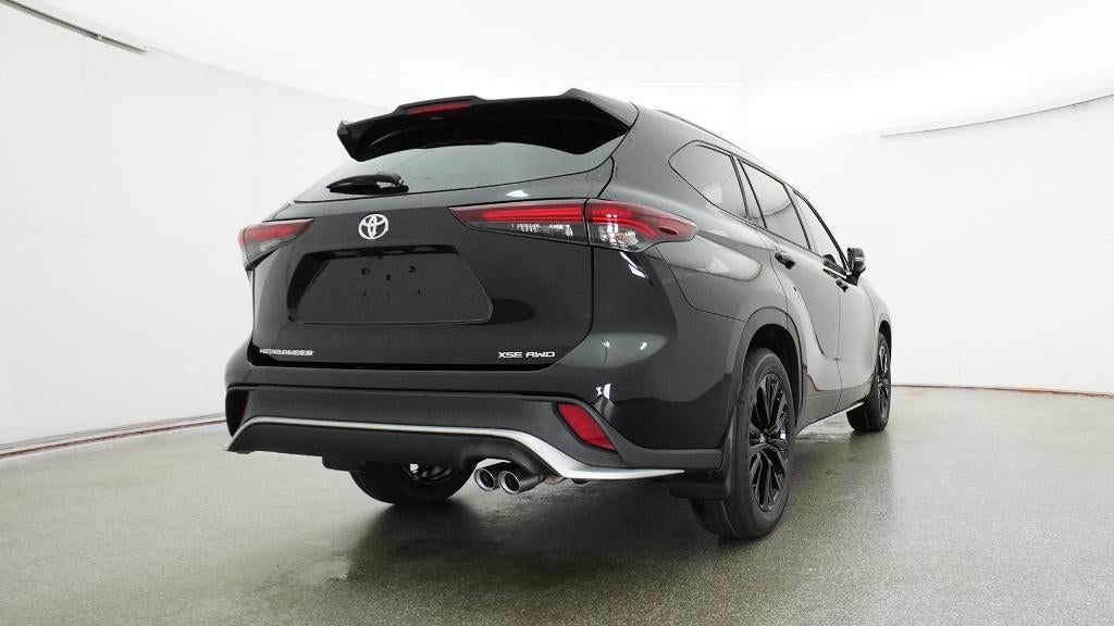 2026 Toyota Highlander XSE