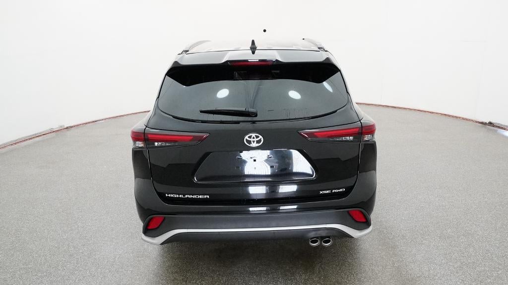 2026 Toyota Highlander XSE
