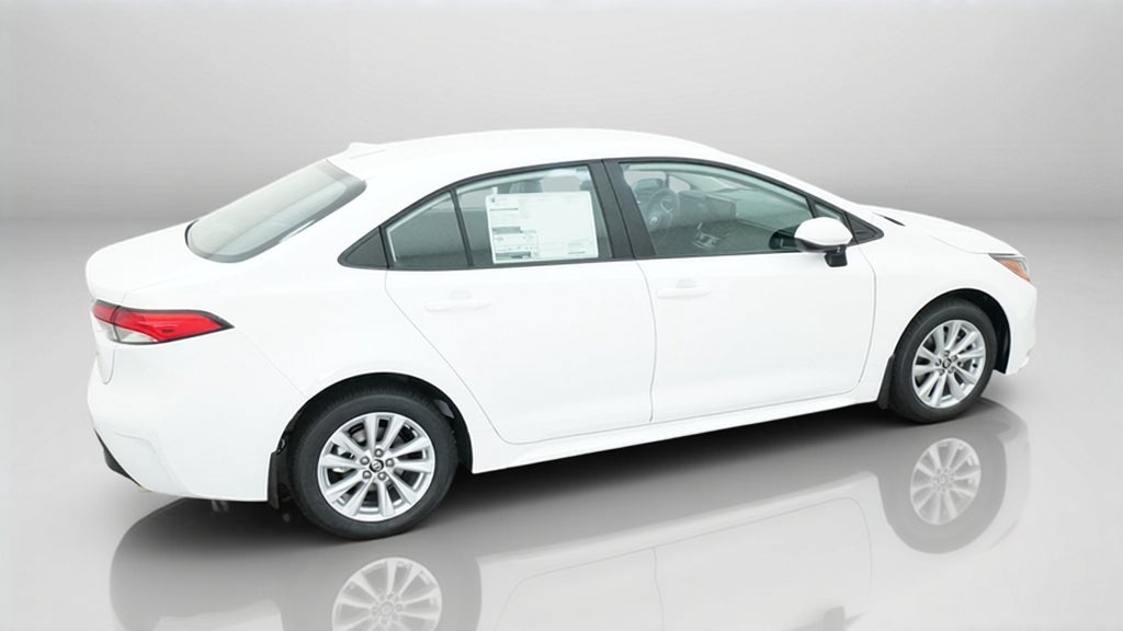 2027 Toyota Corolla LE