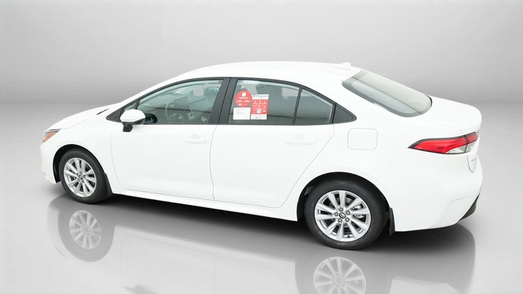 2027 Toyota Corolla LE