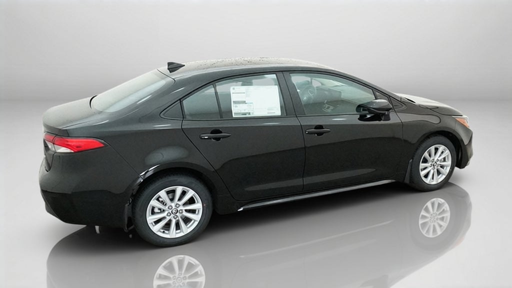 2027 Toyota Corolla LE
