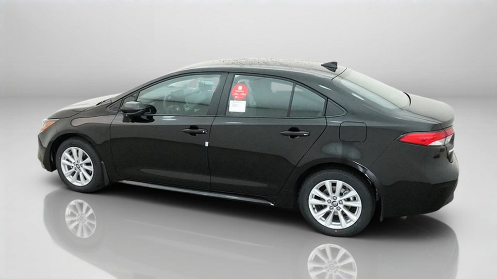 2027 Toyota Corolla LE