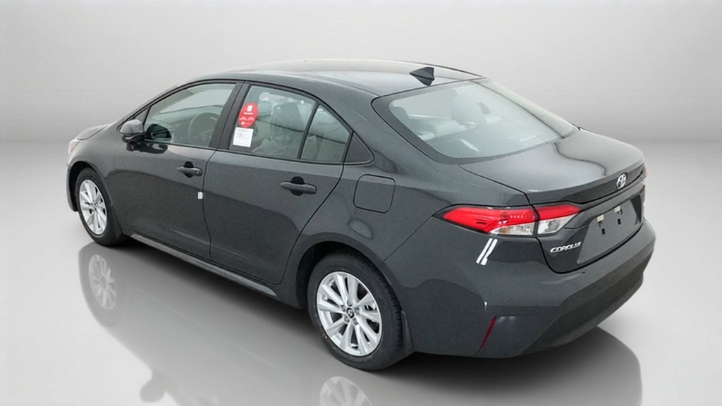2027 Toyota Corolla LE