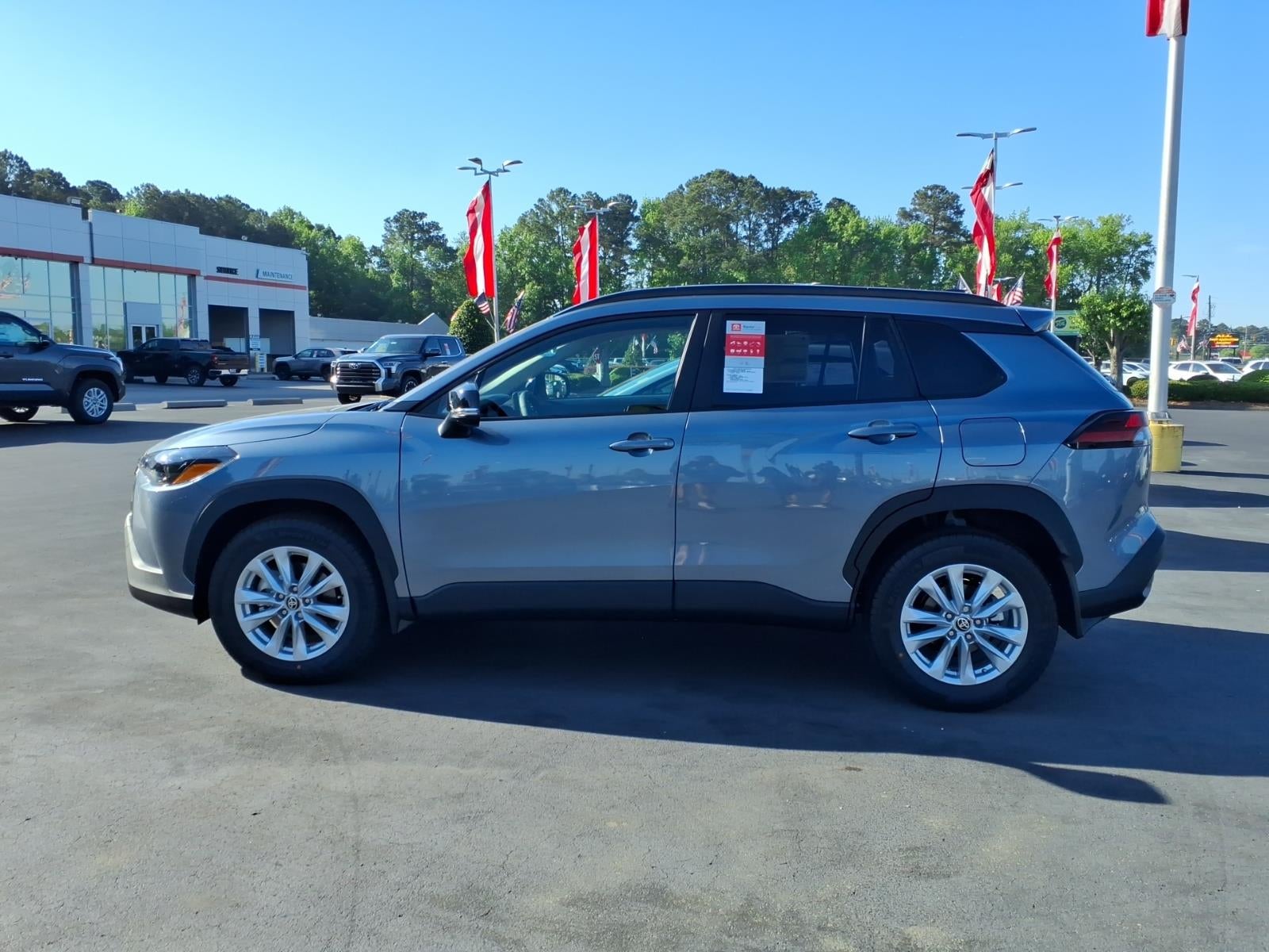 2026 Toyota Corolla Cross LE