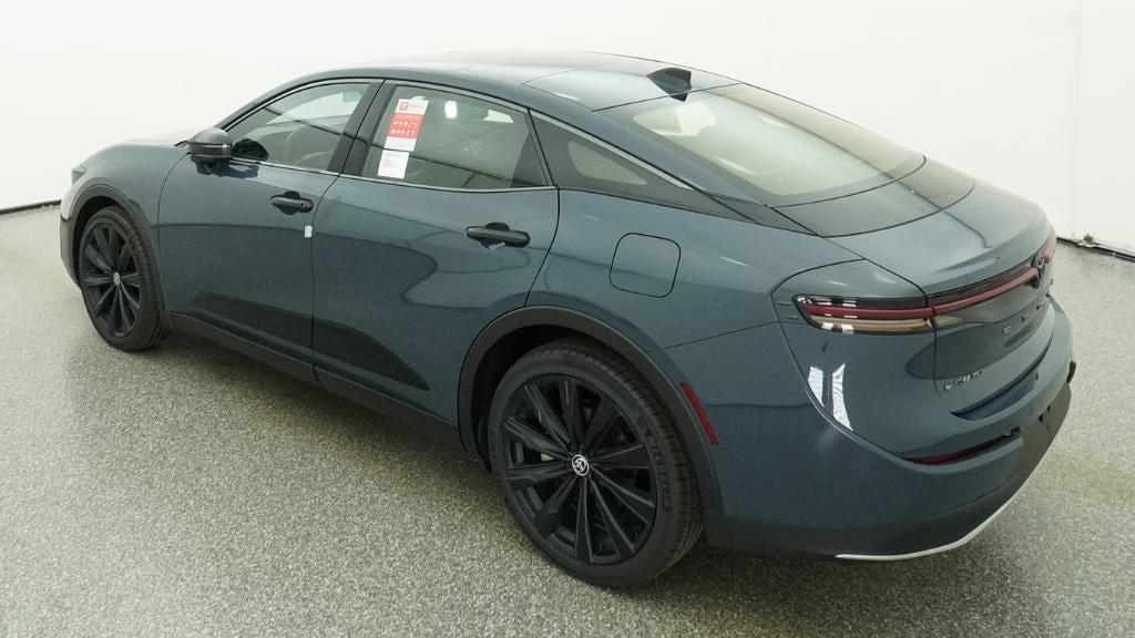 2026 Toyota Toyota Crown Nightshade