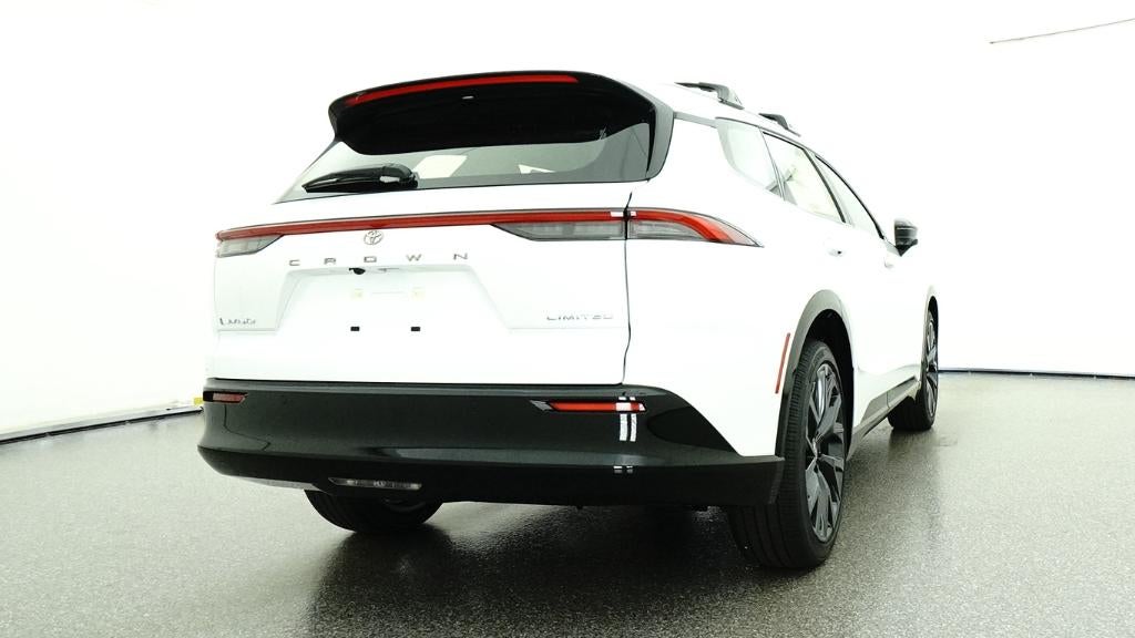 2026 Toyota Toyota Crown Signia Limited