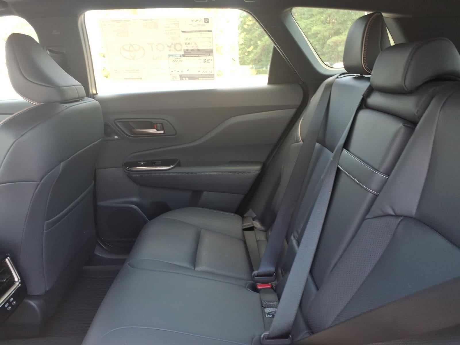 2026 Toyota Toyota Crown Signia Limited
