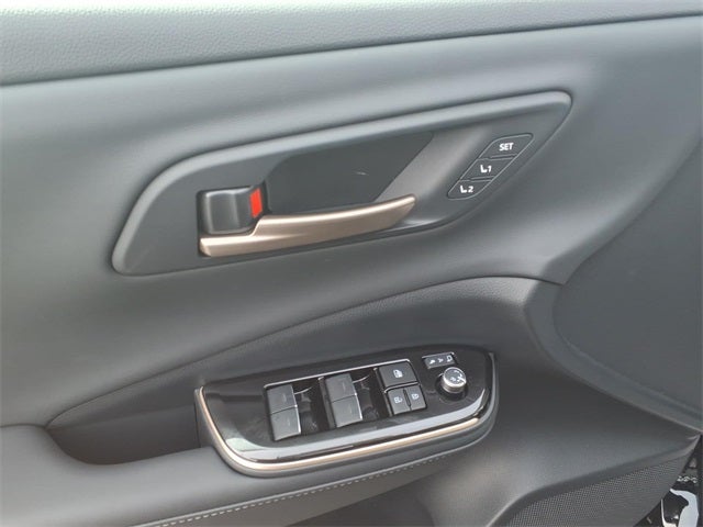 2026 Toyota Toyota Crown Signia Limited